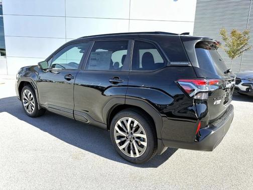 2025 Subaru Forester Hybrid Touring