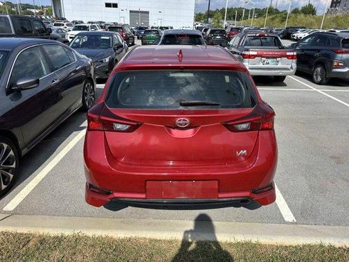 2016 Scion iM Base