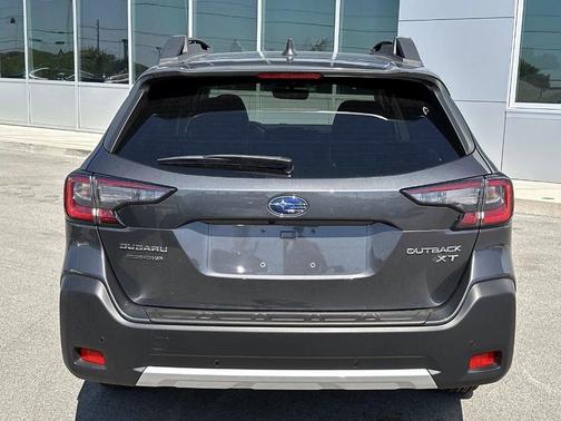 2025 Subaru Outback Limited XT