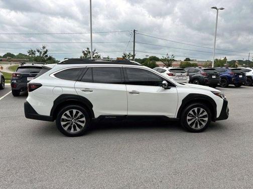 2023 Subaru Outback Touring XT