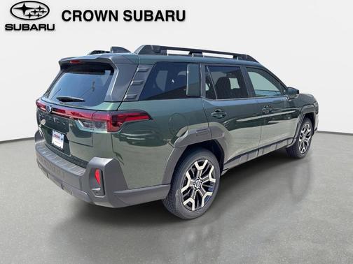 Deep Emerald Green 2026 Subaru Outback Touring XT