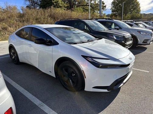 2024 Toyota Prius LE
