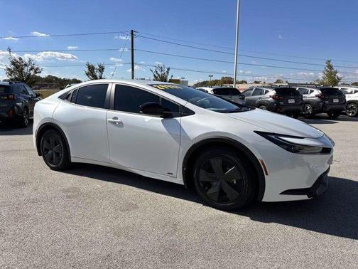 2024 Toyota Prius LE