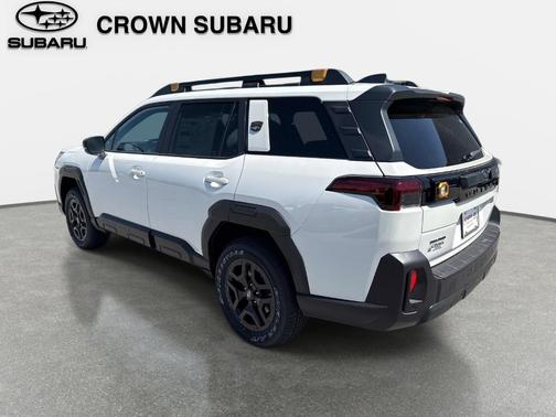 Crystal White Pearl 2026 Subaru Outback Wilderness