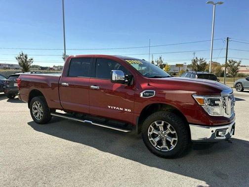 2018 Nissan Titan XD SL