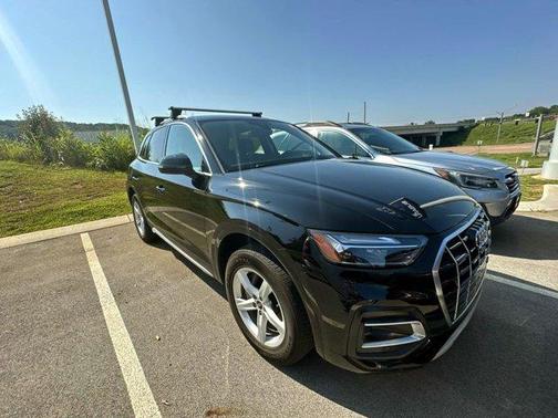 2023 Audi Q5 40 Premium