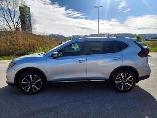 2020 Nissan Rogue SL