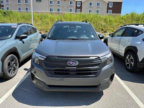 2025 Subaru Forester Base