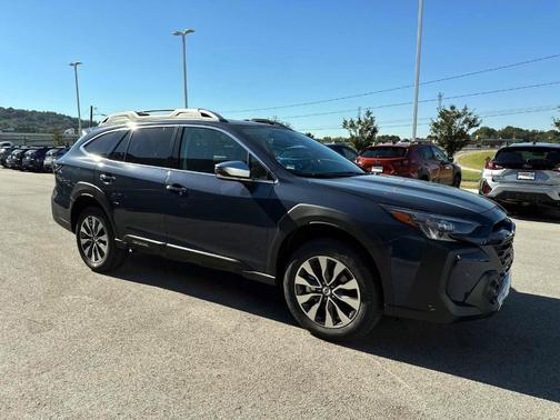 2025 Subaru Outback Touring XT