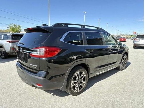 2023 Subaru Ascent Limited 8-Passenger