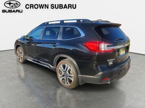 2023 Subaru Ascent Limited 8-Passenger