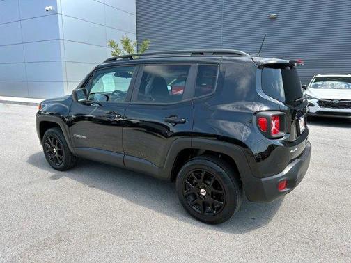 2022 Jeep Renegade Latitude