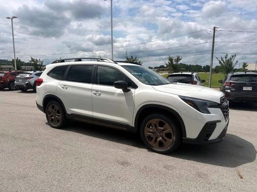 2025 Subaru Ascent Bronze Edition 7-Passenger
