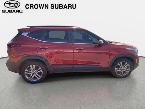 Mars Orange 2022 Kia Seltos S