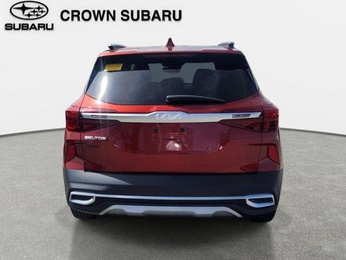 Mars Orange 2022 Kia Seltos S