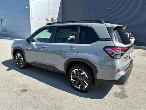 2025 Subaru Forester Hybrid Premium