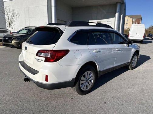 2017 Subaru Outback 2.5i