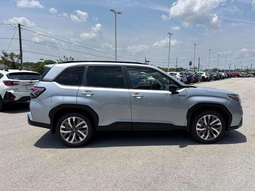 2025 Subaru Forester Hybrid Touring