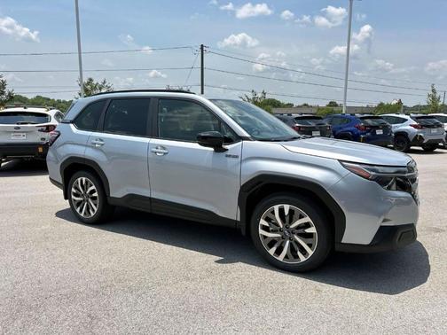 2025 Subaru Forester Hybrid Touring