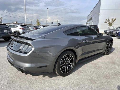 2022 Ford Mustang GT