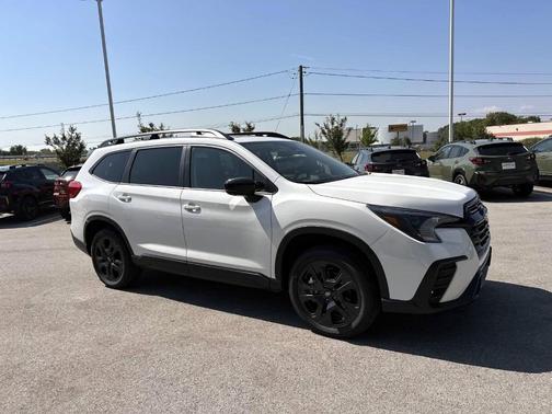 2025 Subaru Ascent Onyx Edition Touring 7-Passenger