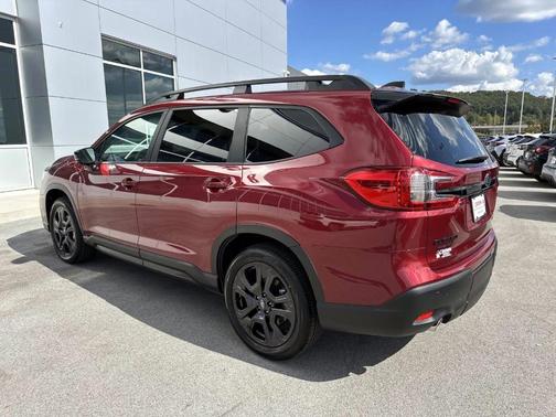 2025 Subaru Ascent Onyx Edition Touring 7-Passenger