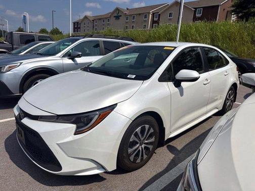 2022 Toyota Corolla Hybrid LE