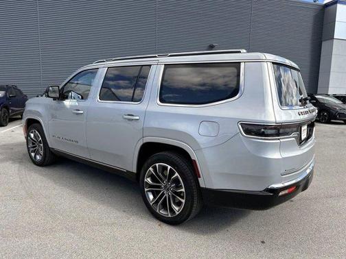 2023 Jeep Grand Wagoneer Series III