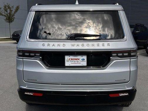2023 Jeep Grand Wagoneer Series III