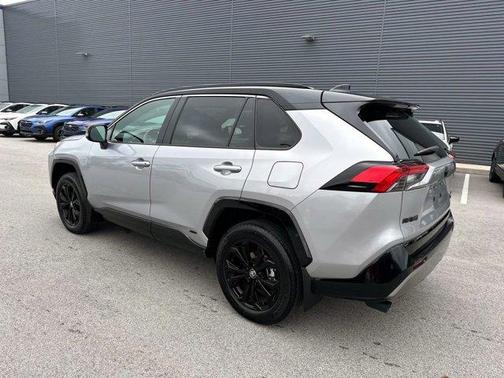 2024 Toyota RAV4 Hybrid XSE
