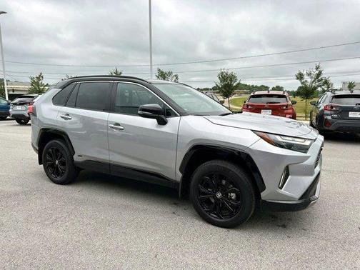 2024 Toyota RAV4 Hybrid XSE