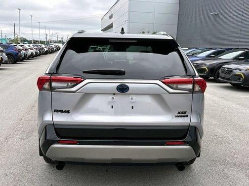 2024 Toyota RAV4 Hybrid XSE