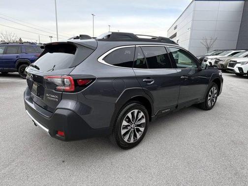 2025 Subaru Outback Touring XT