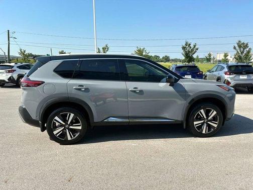 2021 Nissan Rogue Platinum