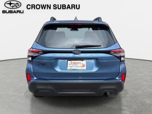 2025 Subaru Forester Base