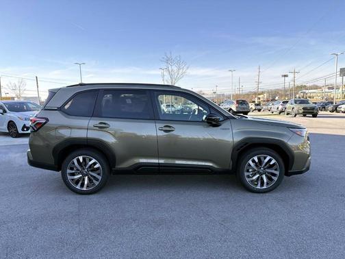 2025 Subaru Forester Hybrid Touring