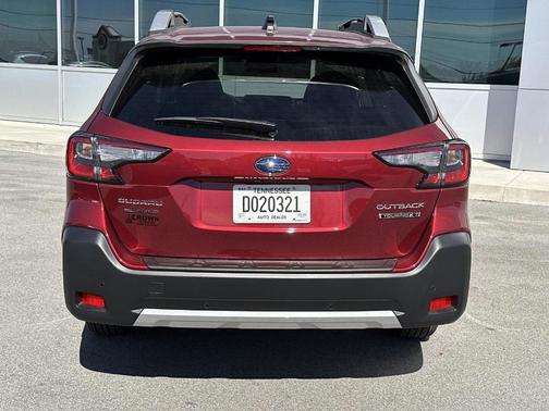 2025 Subaru Outback Touring XT