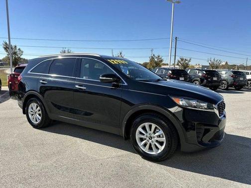 2019 Kia Sorento LX