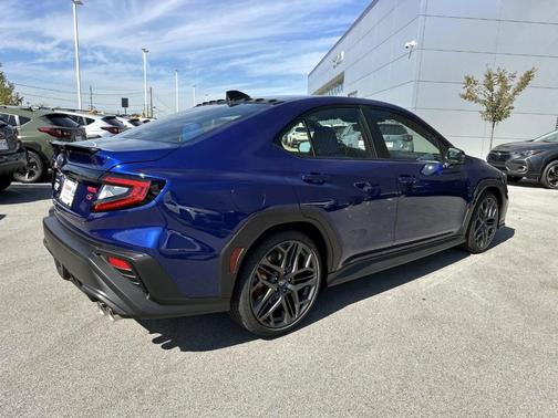 2025 Subaru WRX tS