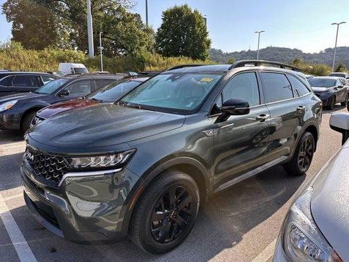 2023 Kia Sorento X-Line S