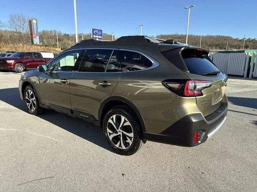 2020 Subaru Outback Touring XT