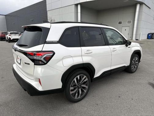 2025 Subaru Forester Hybrid Touring