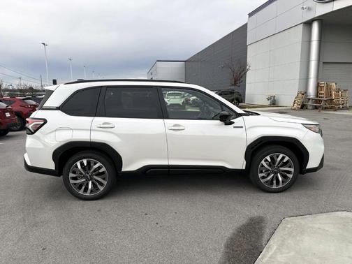 2025 Subaru Forester Hybrid Touring