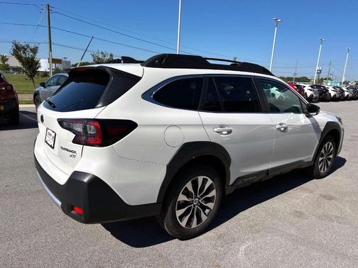 2025 Subaru Outback Limited XT