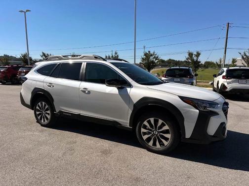 2025 Subaru Outback Limited XT