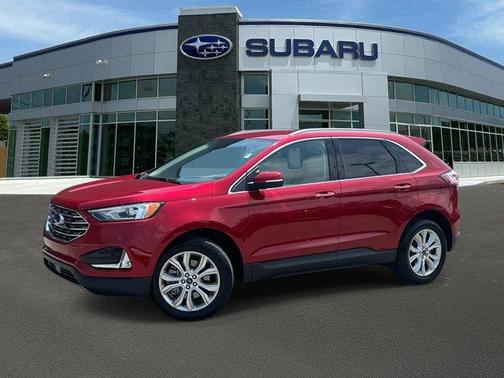 2022 Ford Edge Titanium