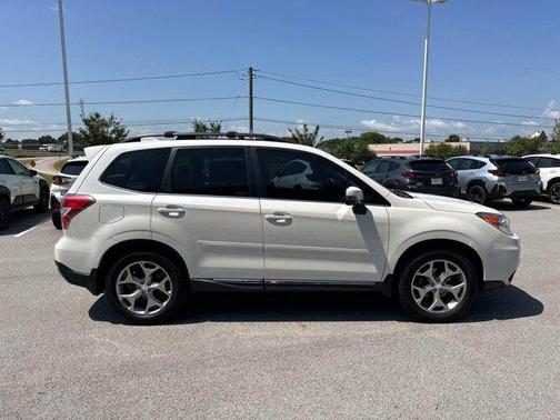 2016 Subaru Forester 2.5i Touring