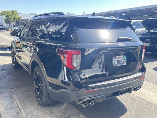 AGATE BLACK METALLIC 2023 Ford Explorer ST