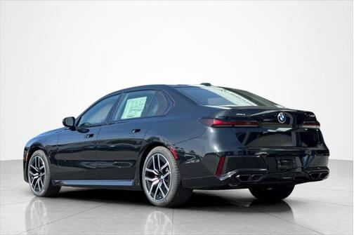 2026 BMW 760 760i xDrive Sedan