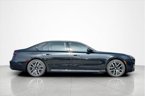 2026 BMW 760 760i xDrive Sedan